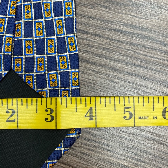 Jos A Bank Navy, Gold & White Check Tie - Picture 4 of 4